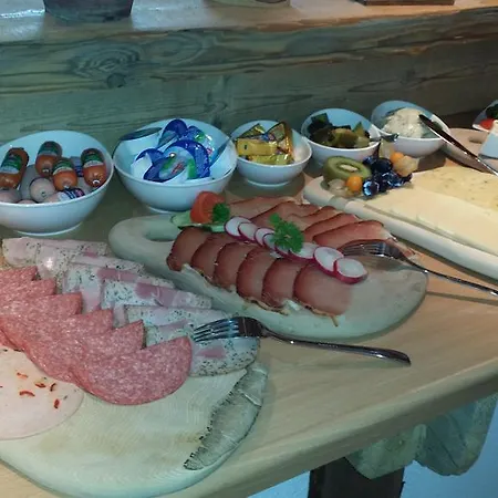 מלון Garni Kaiserpfalz